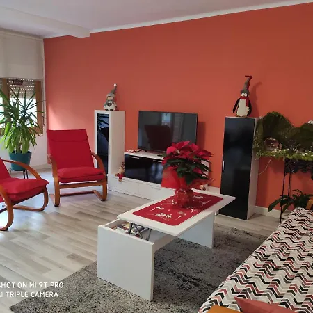 Apartamento Confort I La Seu d'Urgell Exterior photo